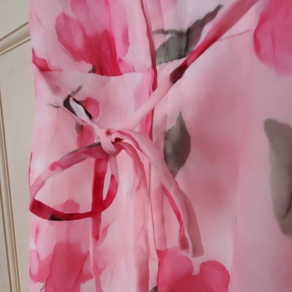 Girl Tribe Floral Flutter Sleeve Dress Sz 5/6 - Picture 4 of 7